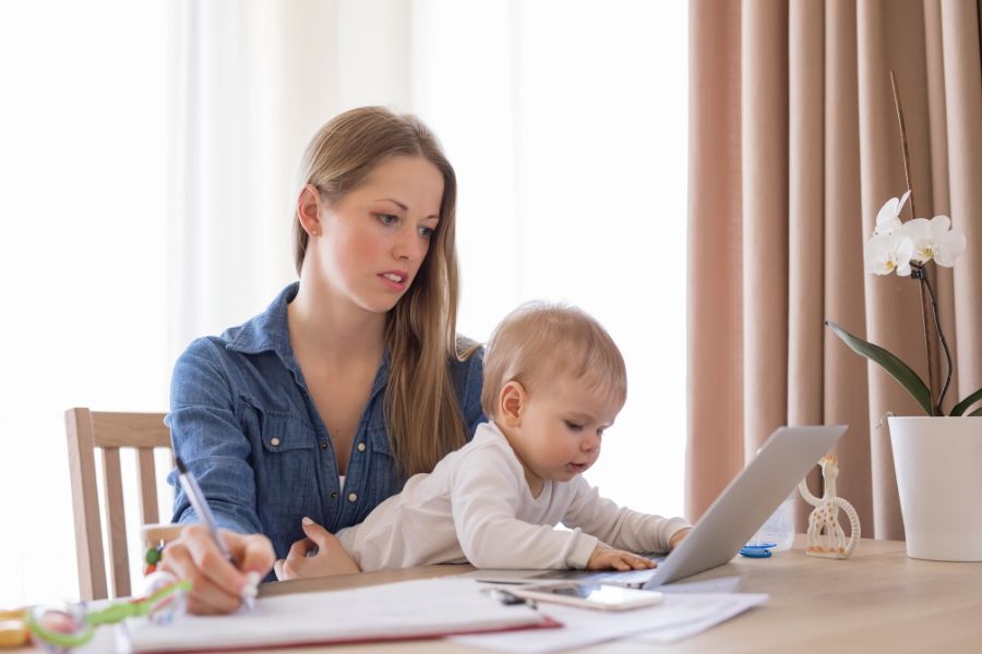 Tips for Running a Business as a Stay at Home Mom