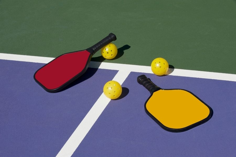Top Reasons Why You Should Play Pickleball With Your Family