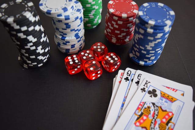 Online Casinos Cater to Women with Special Perks and Offers
