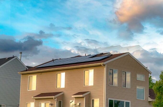 How Much Money Do Solar Panels Save the Average Homeowner?